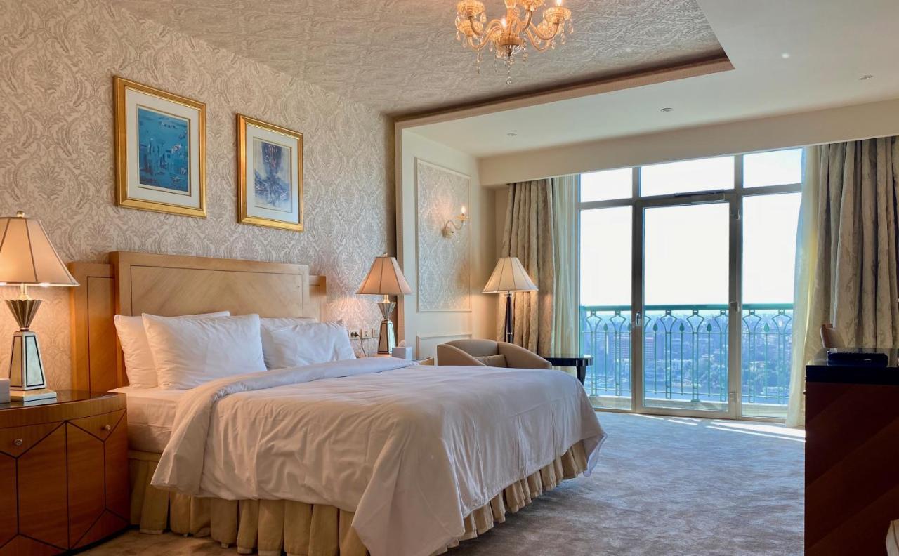 Chez Haytham At Four Seasons Nile Plaza Residential Suite Каир Экстерьер фото